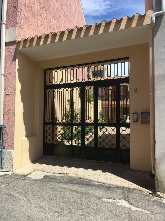 Anna Apartment Villaputzu Extérieur photo